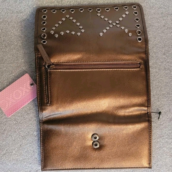 New with tags XOXO Crossfire trifold wallet - Picture 3 of 3
